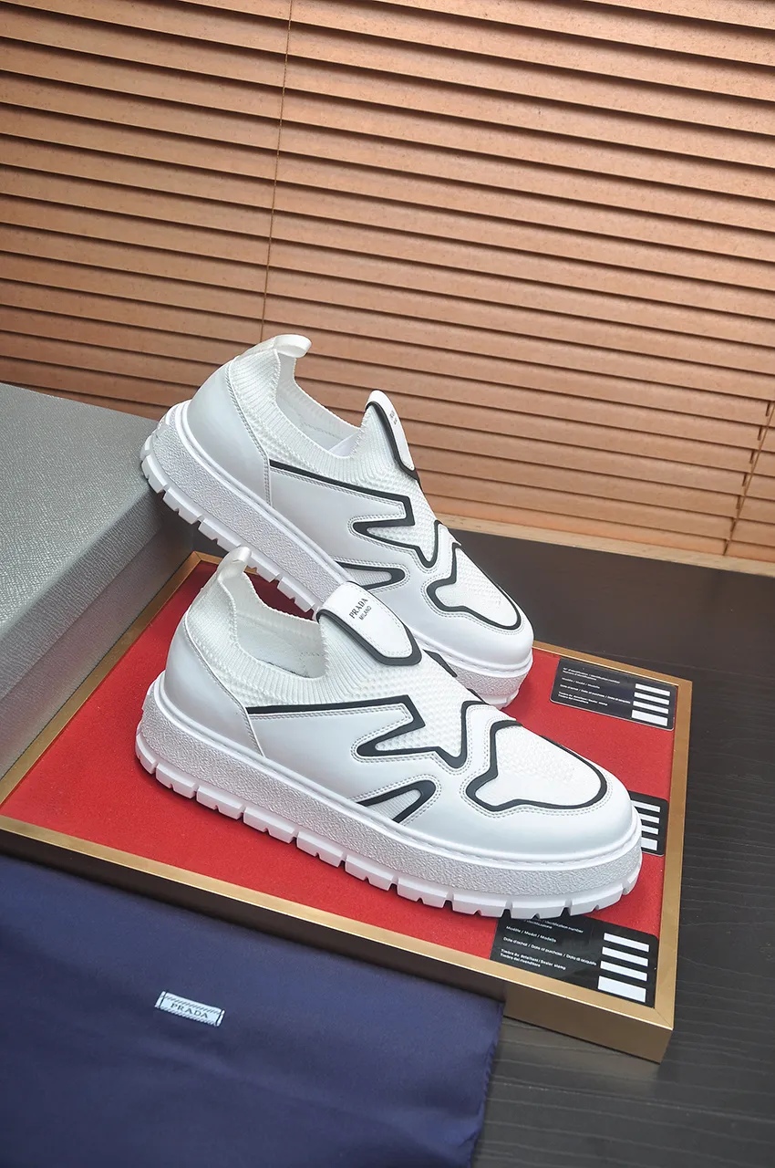Men's shoes 💰620💶【PRADA】Top original, new season, high quality original goods, top imported calfskin with original imported glue, imported cowhide inside with original cowhide feet, original outsole! Quality guaranteed! Code 38-45 (45 customized)